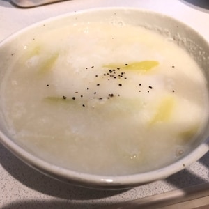 簡単！(^^)長ネギと生姜の白練りゴマ豆乳スープ♪